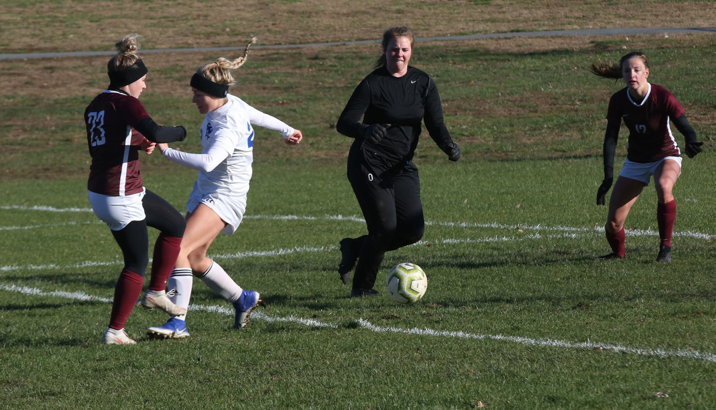 Wildwood Caholic Cedar Creek girls soccer
